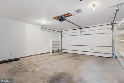 $619,900 | 1207 Windon Drive, Wilmington, DE 19803