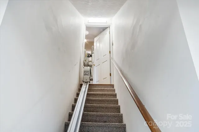 $540,000 | 168 Mountain Valley Drive, Hendersonville, NC 28739