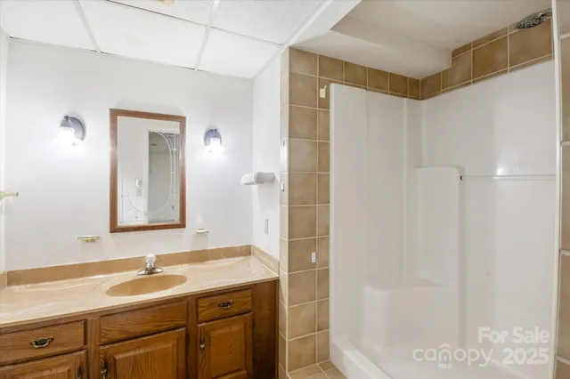 $540,000 | 168 Mountain Valley Drive, Hendersonville, NC 28739