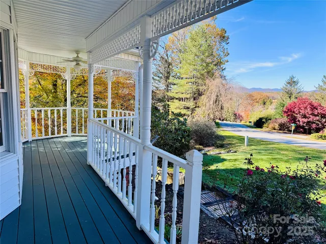 $540,000 | 168 Mountain Valley Drive, Hendersonville, NC 28739