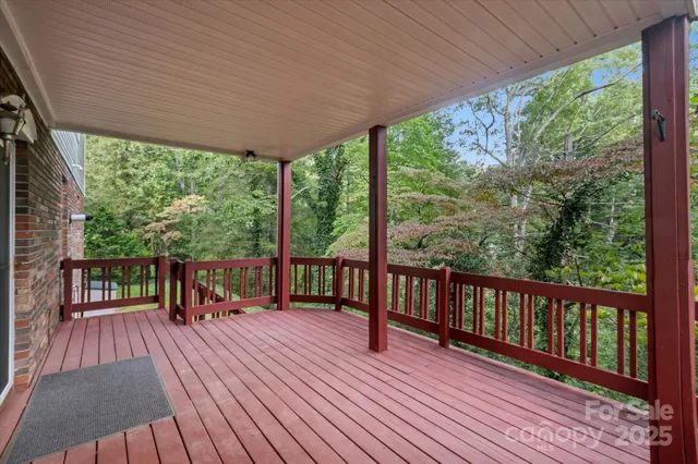 $540,000 | 168 Mountain Valley Drive, Hendersonville, NC 28739