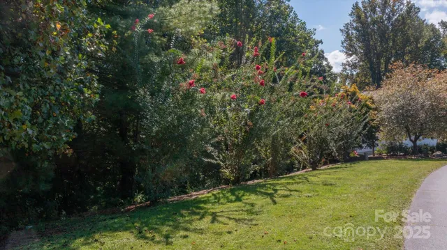 $540,000 | 168 Mountain Valley Drive, Hendersonville, NC 28739