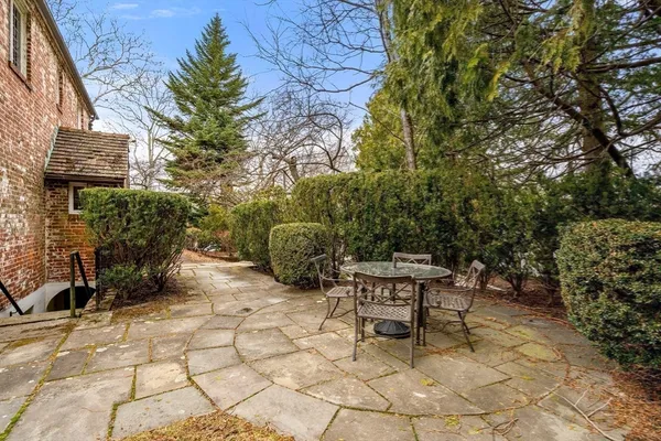 $2,995,000 | 8 Penniman Road, Brookline, MA 02445