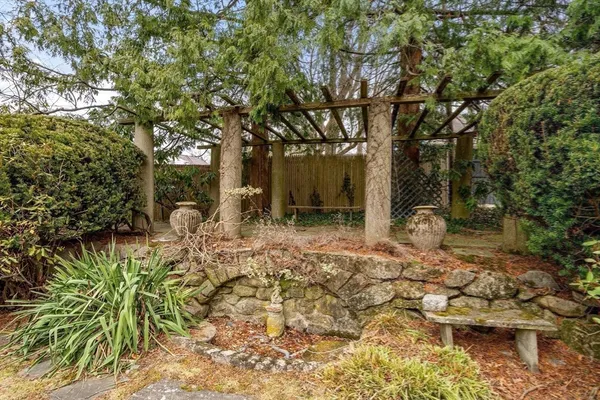 $2,995,000 | 8 Penniman Road, Brookline, MA 02445