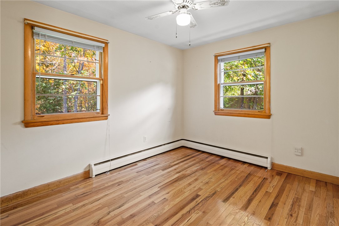 8 Welcome Road Smithfield, RI 02917 - Photo 12 of 25