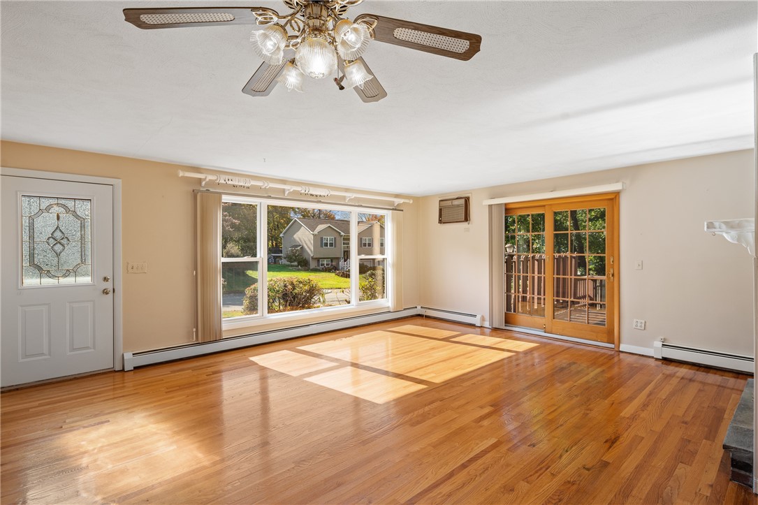 8 Welcome Road Smithfield, RI 02917 - Photo 6 of 25