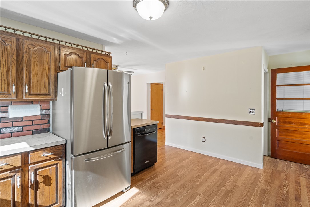 8 Welcome Road Smithfield, RI 02917 - Photo 8 of 25