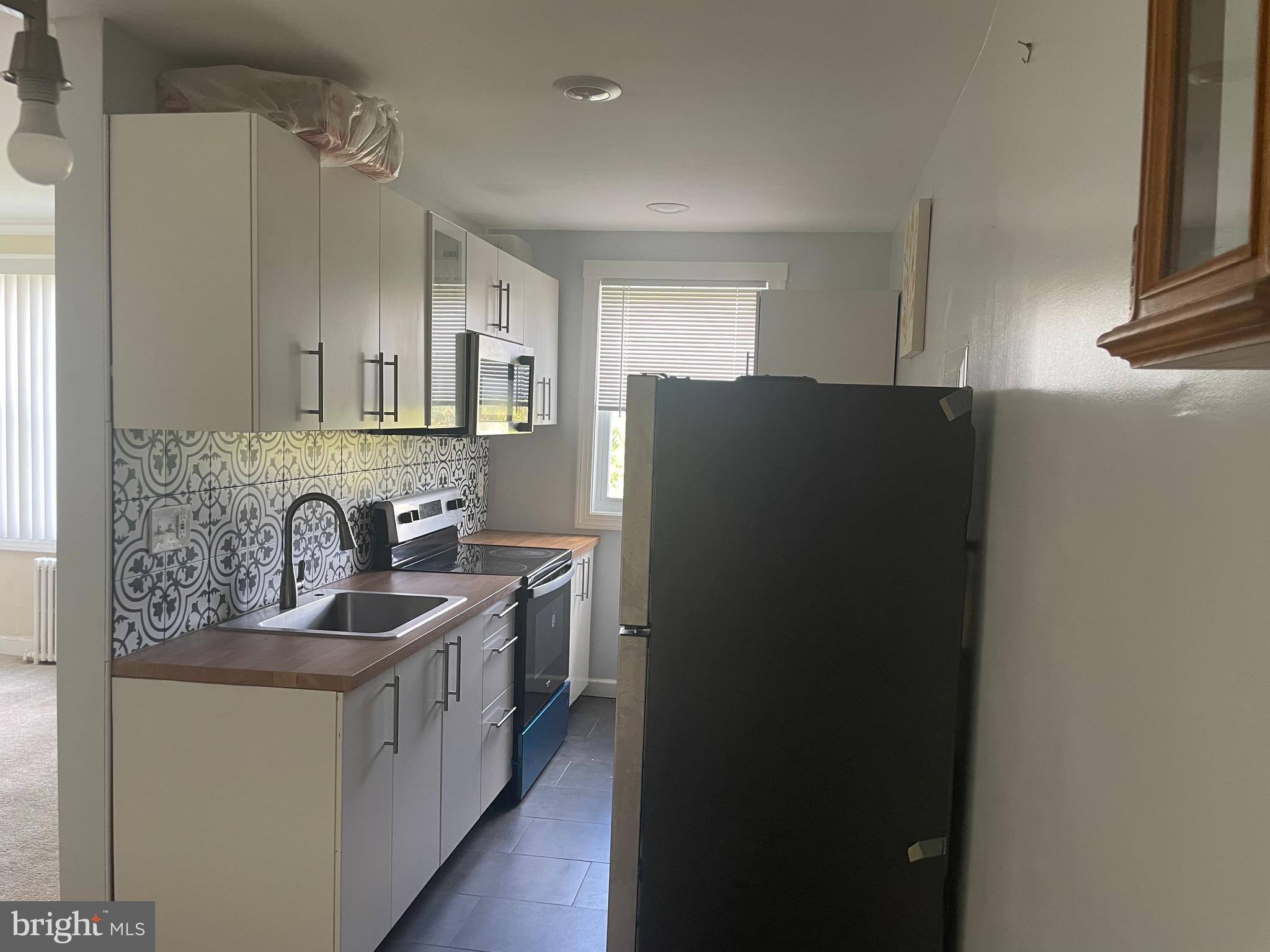 512 Ridge Road Southeast, Unit 305 Washington, DC 20019 - Photo 3 of 9 Gallery Image 3