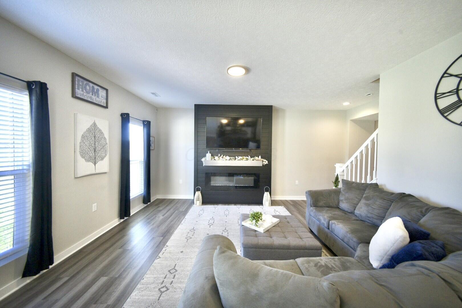 253 Lenell Loop Delaware, OH 43015 - Photo 5 of 35 Custom Fireplace