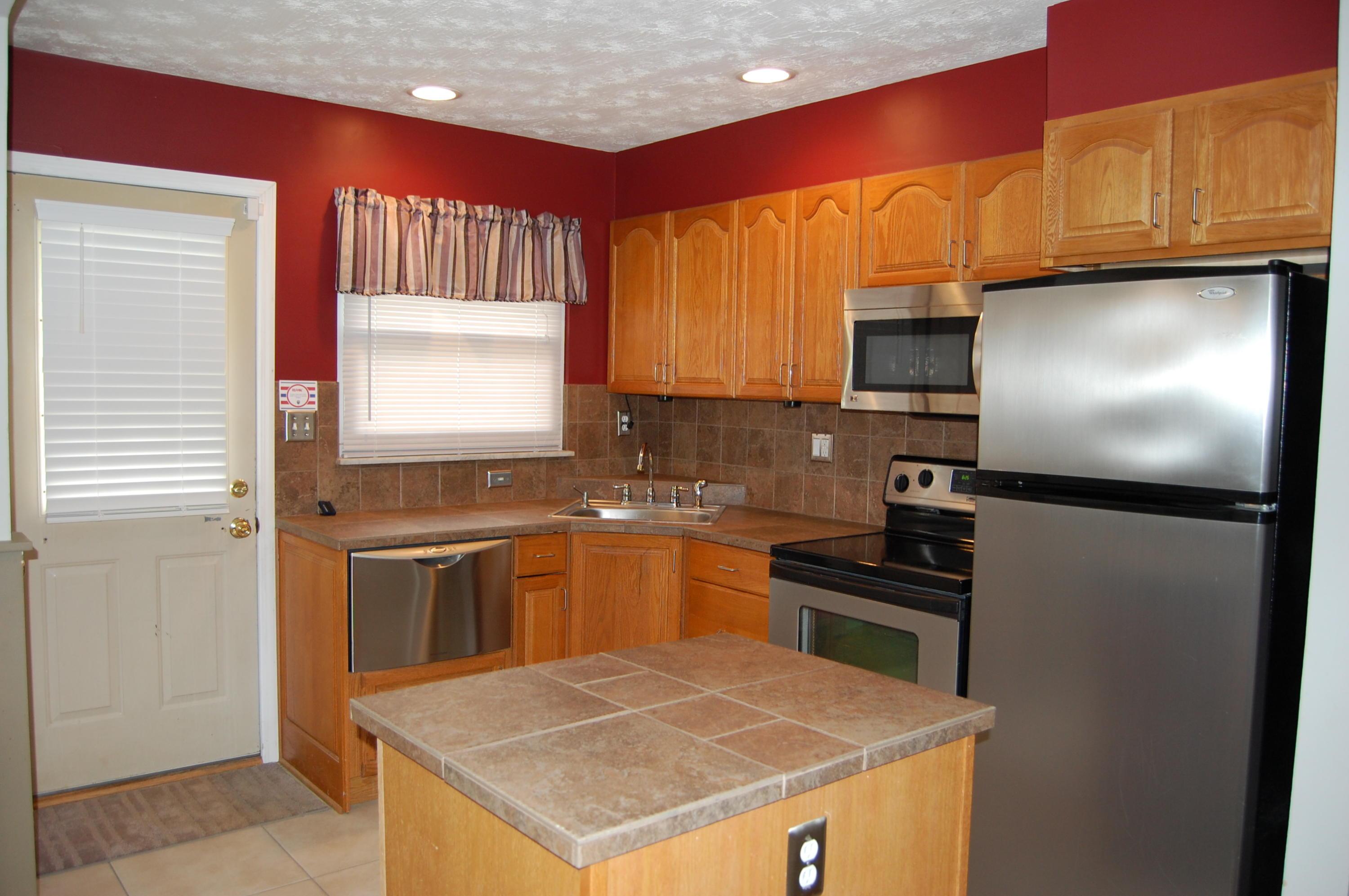 1007 Chestershire Road Columbus, OH 43204 - Photo 4 of 18 Gallery Image 4