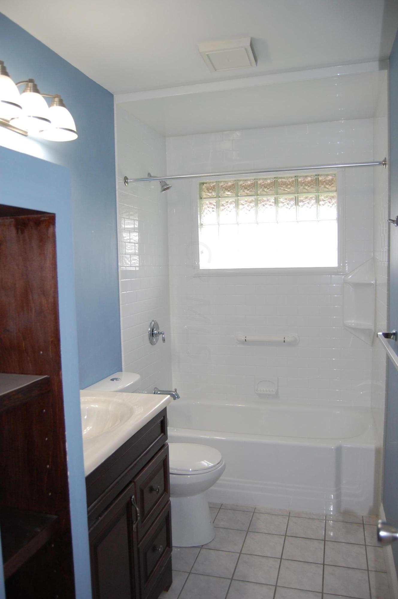 1007 Chestershire Road Columbus, OH 43204 - Photo 8 of 18 Gallery Image 8