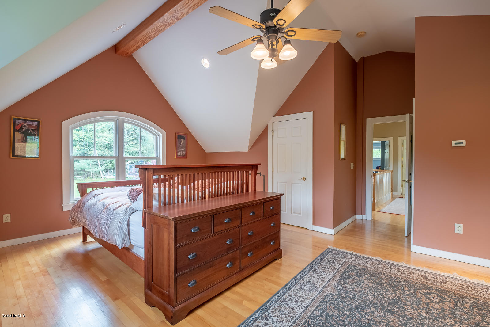 275 Gale Road Williamstown, MA 01267 - Photo 17 of 33 Master bedroom