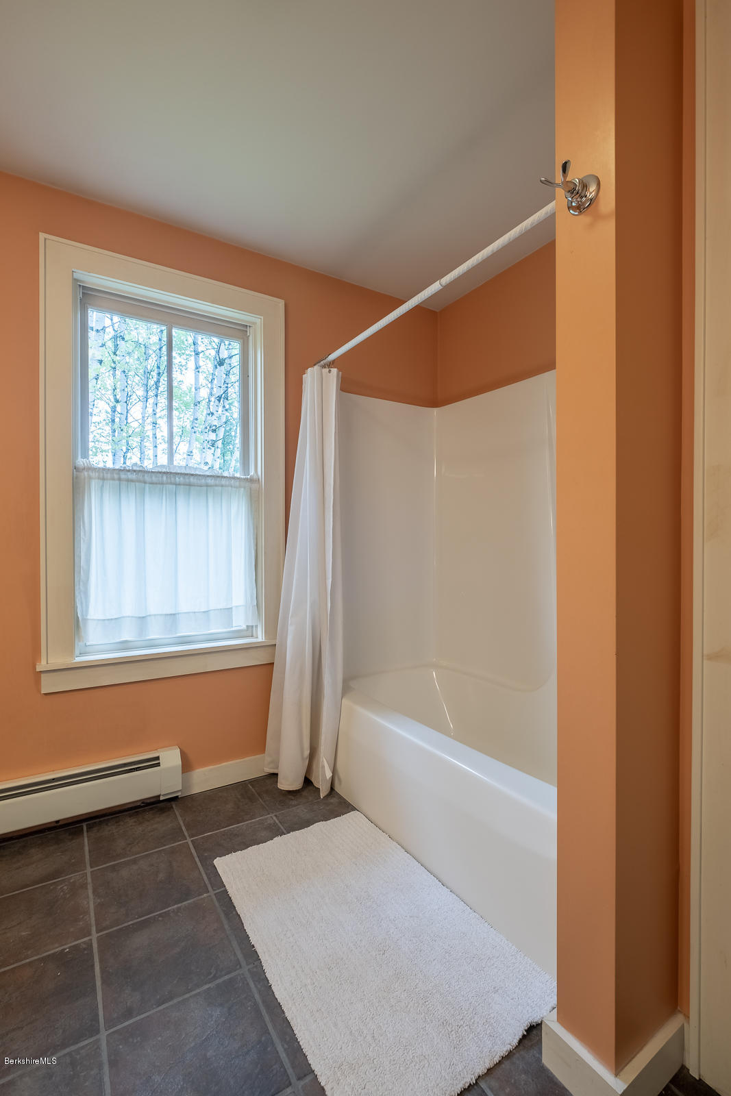 275 Gale Road Williamstown, MA 01267 - Photo 23 of 33 Full bath