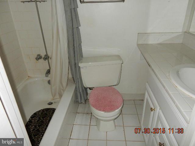2870 Aspen Hill Road Baltimore, MD 21234 - Photo 13 of 14 Bath