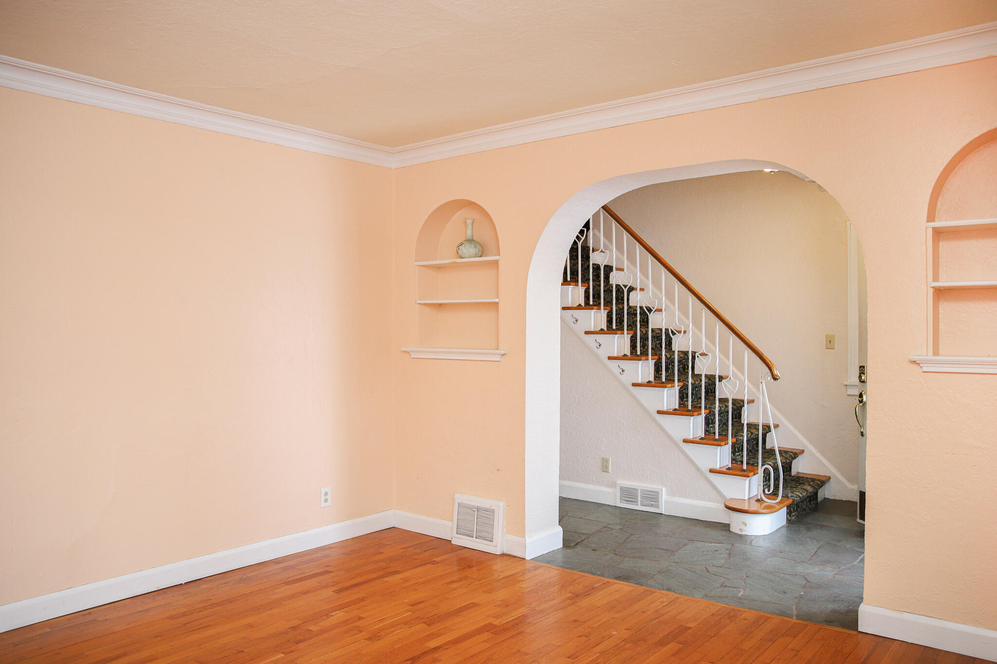 640 Lyncott Street Muskegon, MI 49445 - Photo 11 of 57 lyncott7a