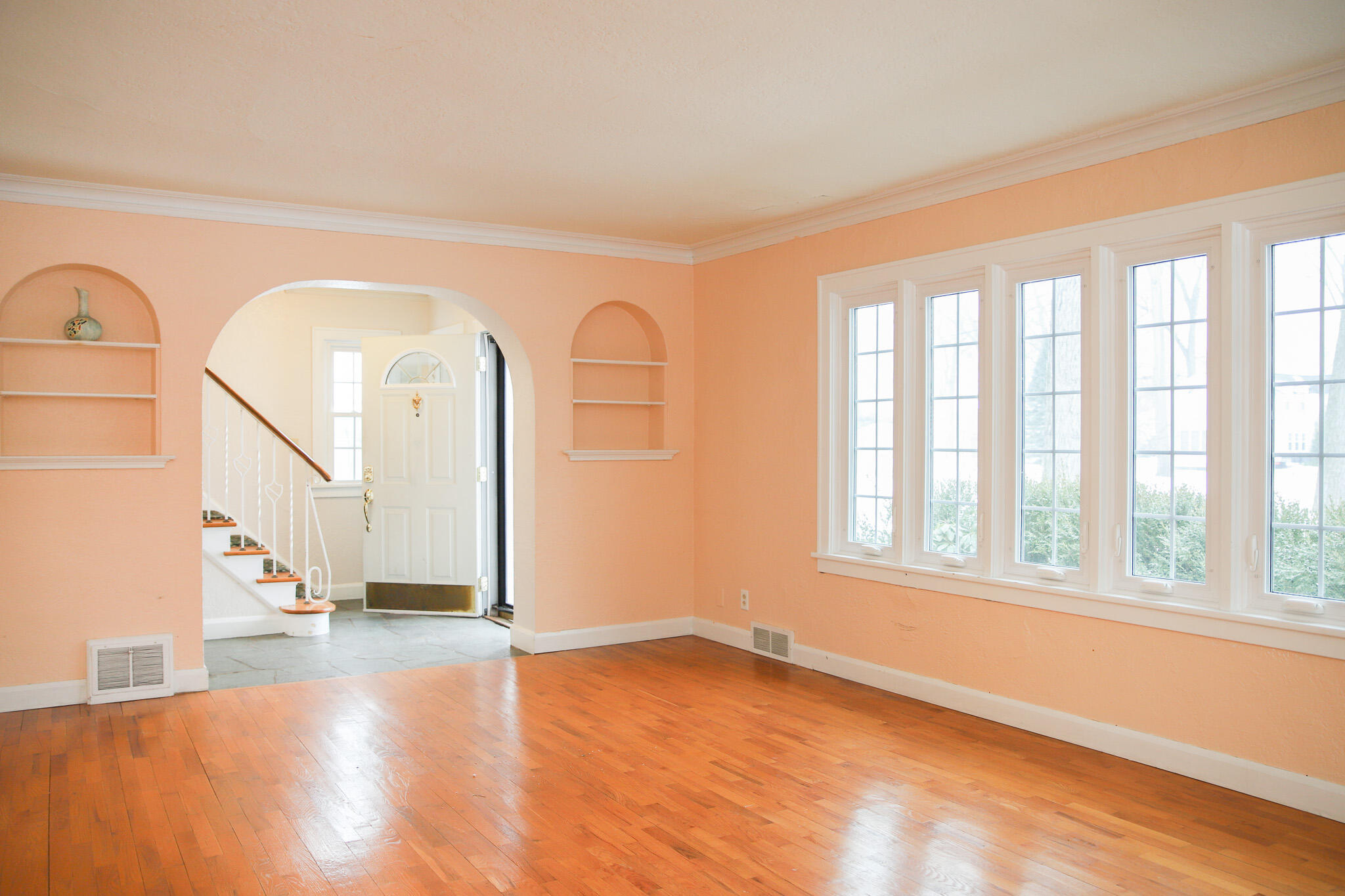 640 Lyncott Street Muskegon, MI 49445 - Photo 10 of 57 lyncott7