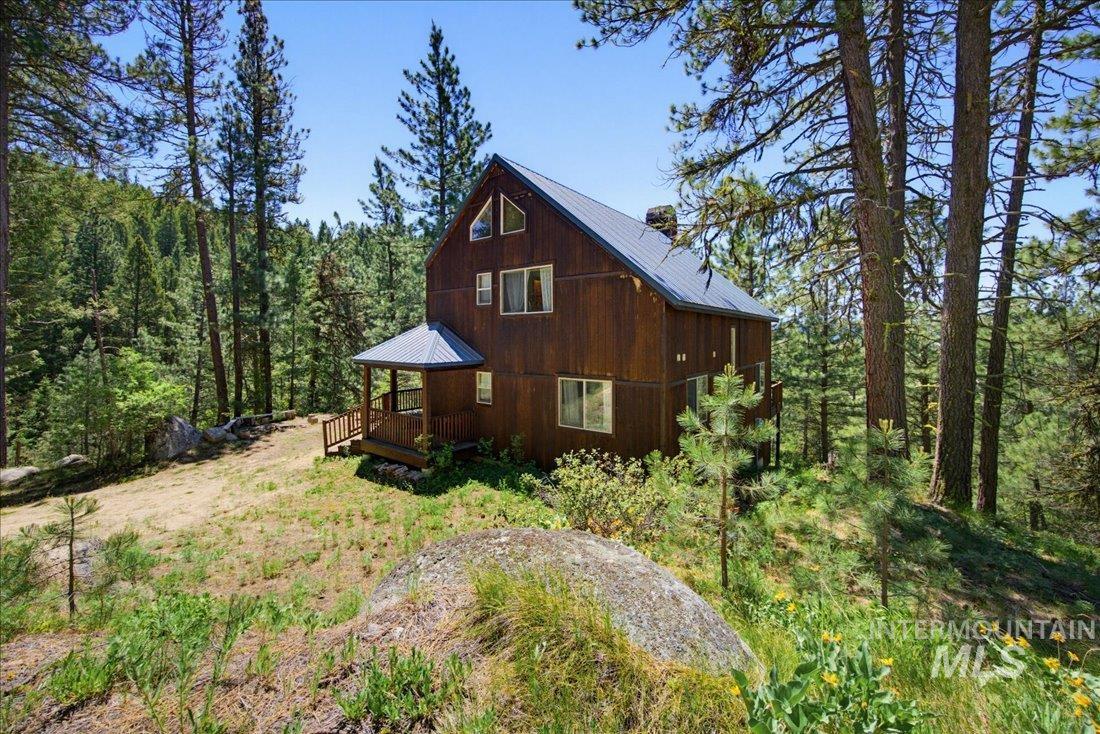 51 Ranch Circle Cascade, ID 83611 - Photo 4 of 34