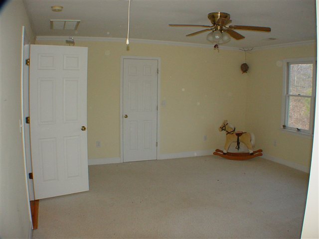 166 Echo Valley Road Pickens, SC 29671 - Photo 9 of 20
