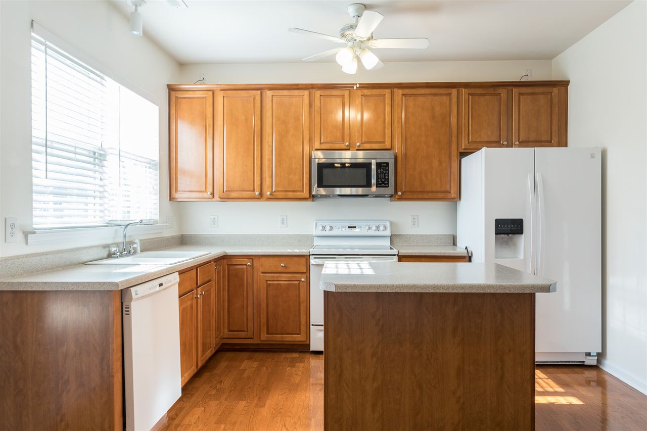 1532 Nealstone Way Raleigh, NC 27614 - Photo 7 of 30 Photo 7