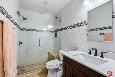 $3,355,000 | 108 South Formosa Avenue, Los Angeles, CA 90036