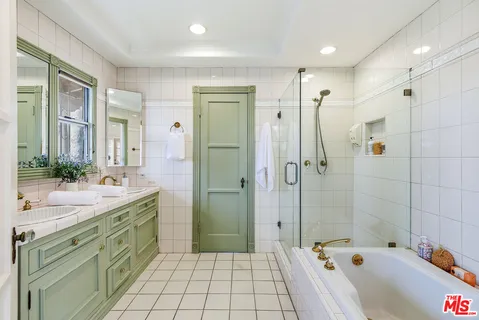 $3,355,000 | 108 South Formosa Avenue, Los Angeles, CA 90036