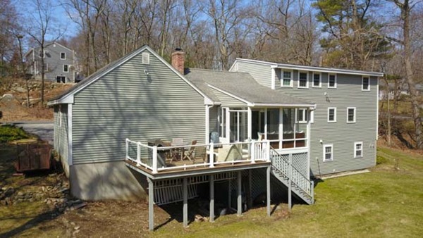 46 Juniper Road Andover, MA 01810 - Photo 4 of 29 Gallery Image 4