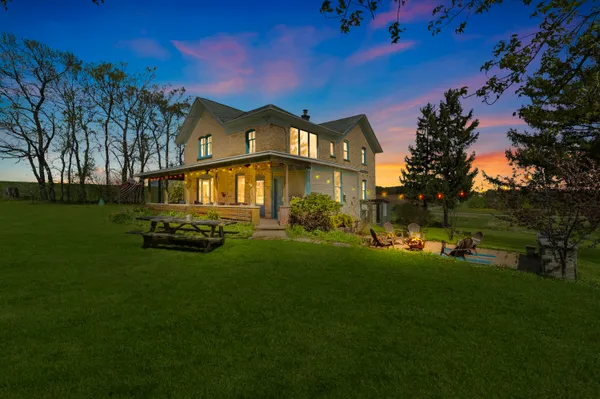 $650,000 | N1127 County Road, Kewaskum, WI 53040