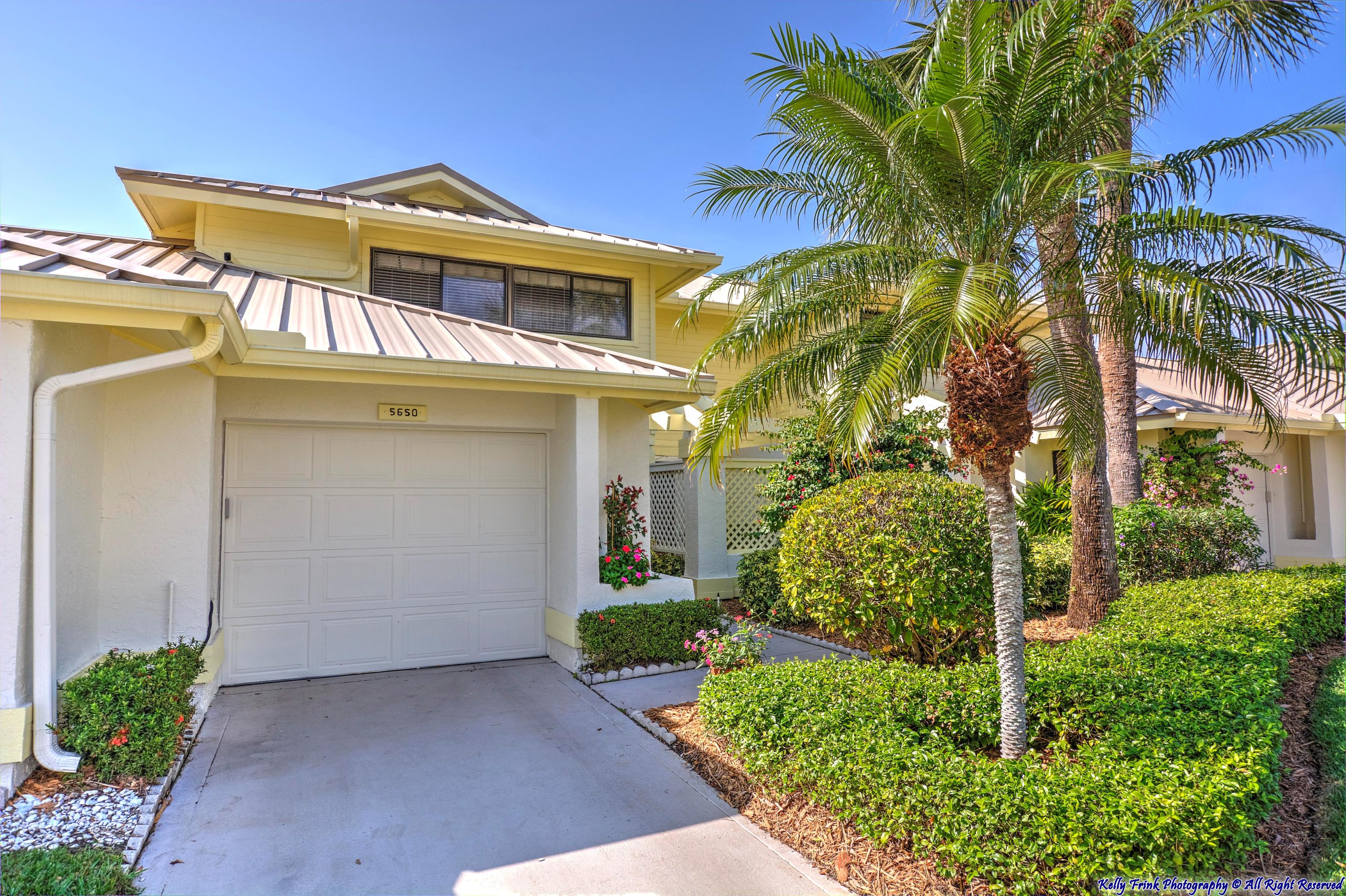 5650 Southeast Foxcross Place Stuart, FL 34997 - Photo 4 of 36 KFP_3652