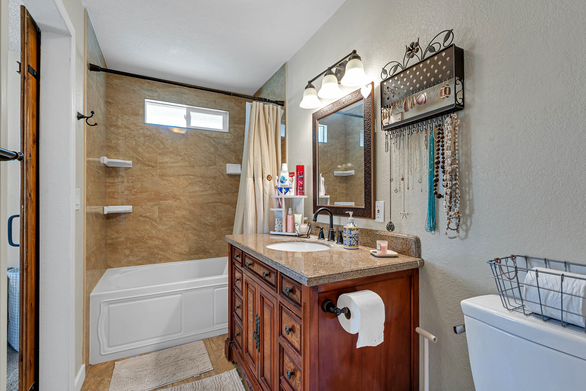 23570 Cassel Fall River Road Fall River Mills, CA 96028 - Photo 31 of 73 23570CasselFallRiverRoad-73