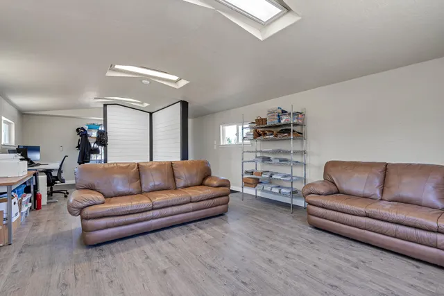 $599,000 | 23570 Cassel Fall River Road, Fall River Mills, CA 96028