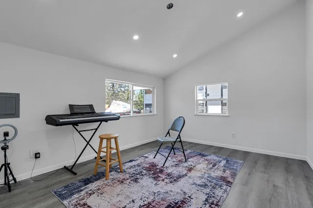 $599,000 | 23570 Cassel Fall River Road, Fall River Mills, CA 96028