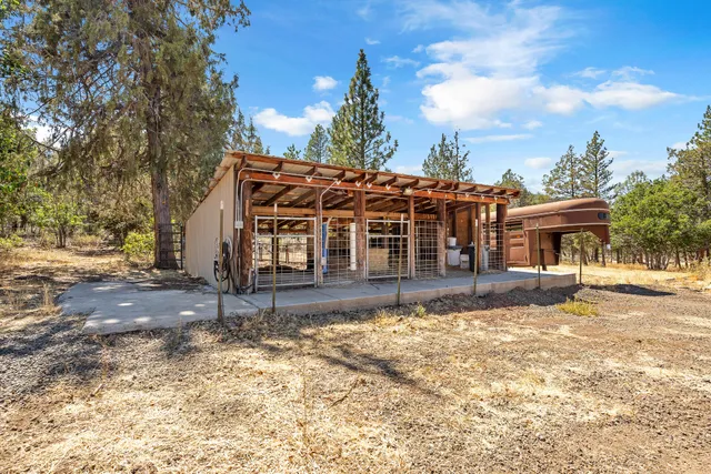 $599,000 | 23570 Cassel Fall River Road, Fall River Mills, CA 96028