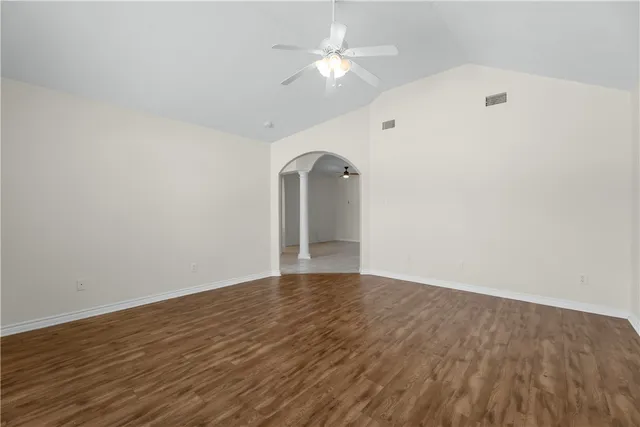 $1,850 | 1816 Brothers Boulevard, Unit 16, College Station, TX 77845