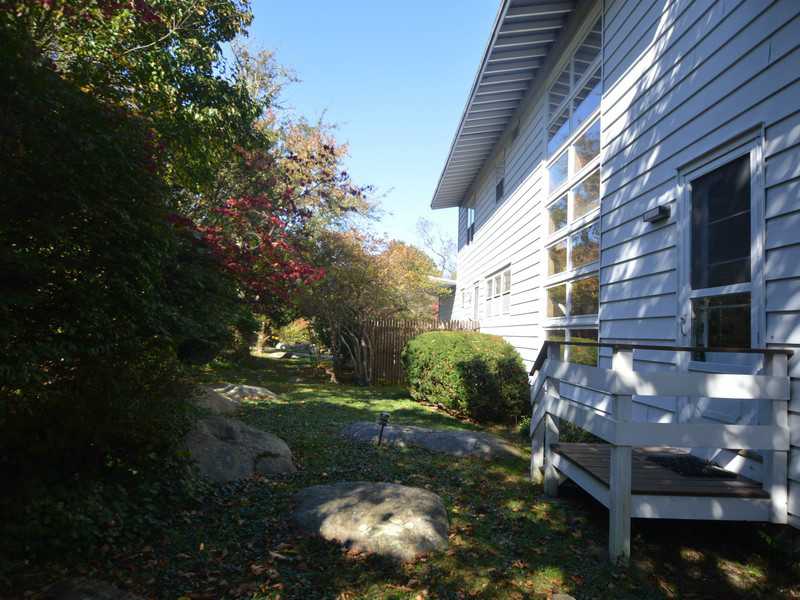 55 Chapman Road Westerly, RI 02891 - Photo 4 of 25 Exterior Front.