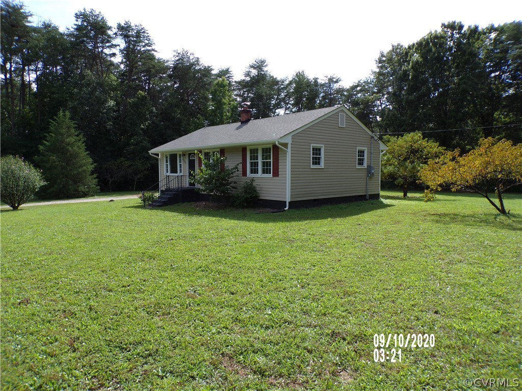 4687 Bell Road Powhatan, VA 23139 - Photo 3 of 13 Gallery Image 3