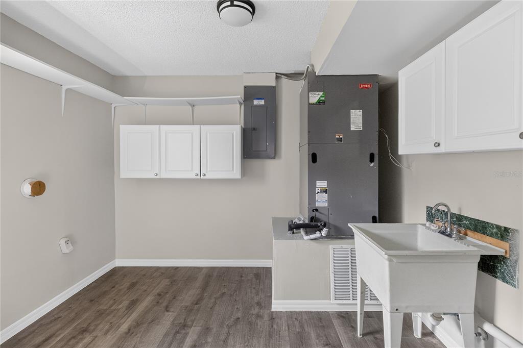 656 Little Wekiva Road Altamonte Springs, FL 32714 - Photo 27 of 37 Gallery Image 27
