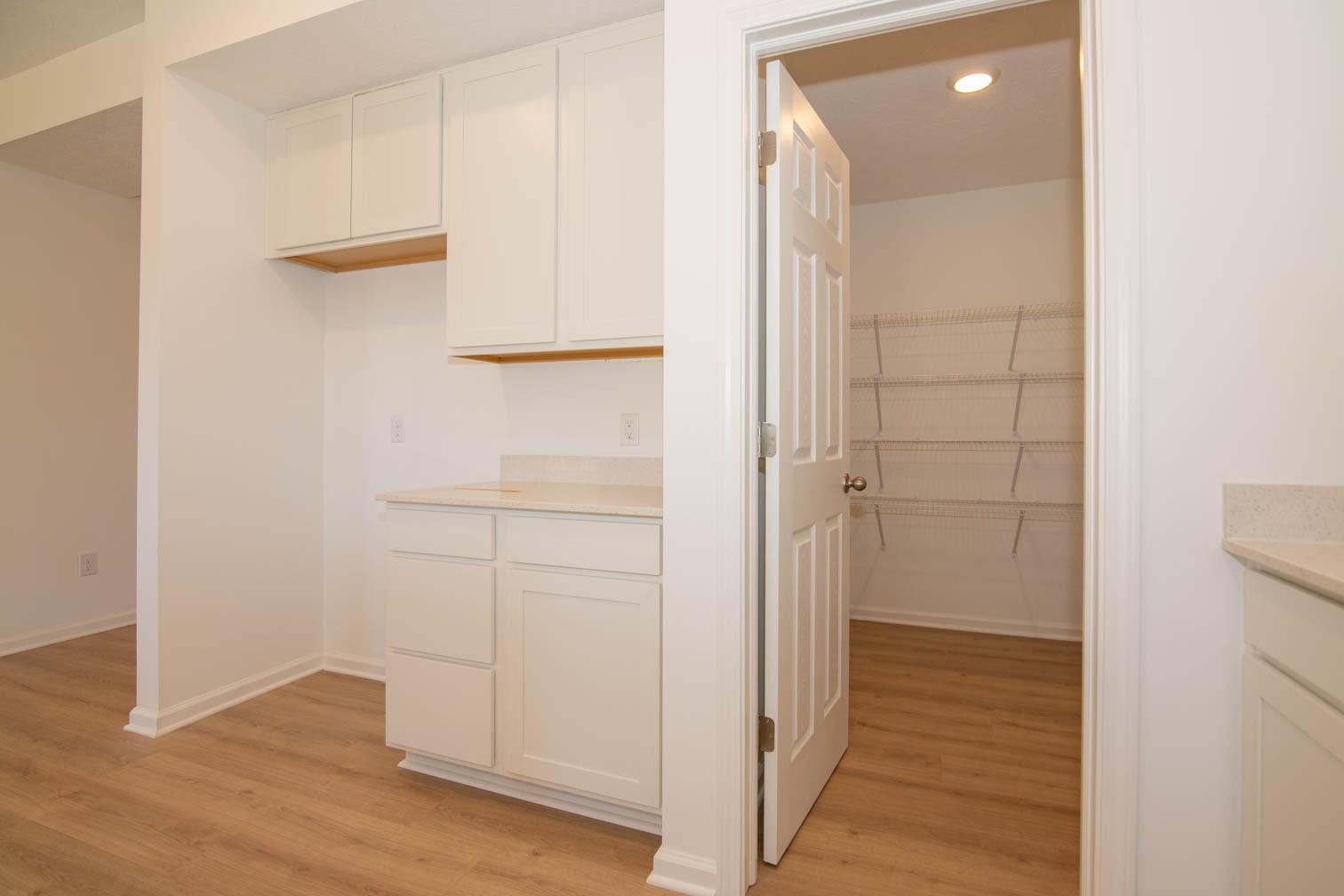 415 Pekin Way Pendleton, IN 46064 - Photo 10 of 31