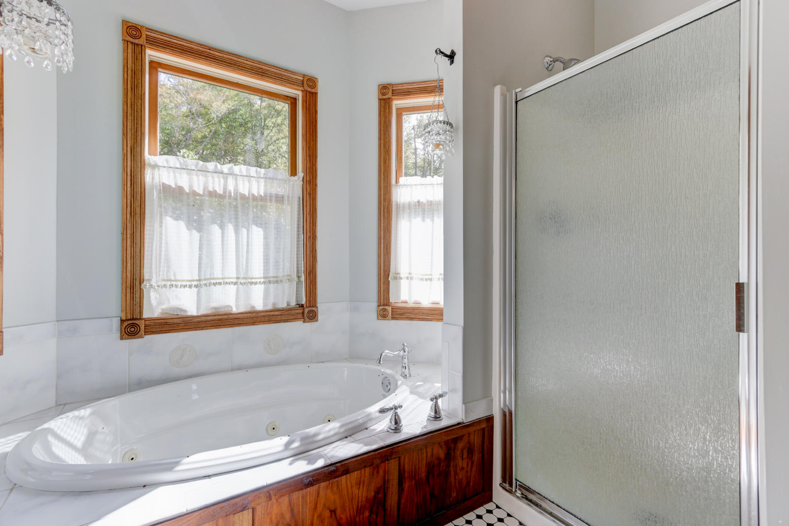 775 Randles Road Strawberry Plains, TN 37871 - Photo 22 of 38 Master bathroom