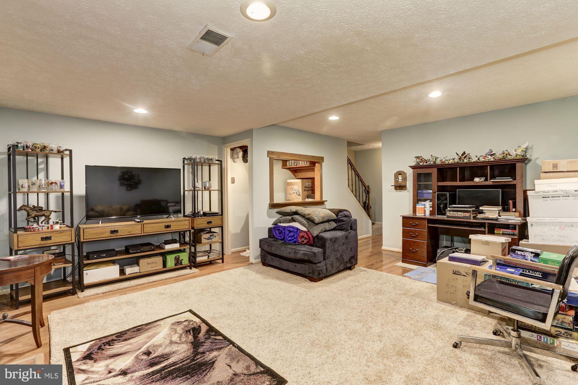 7365 Stream Way Springfield, VA 22152 - Photo 32 of 42 Gallery Image 32