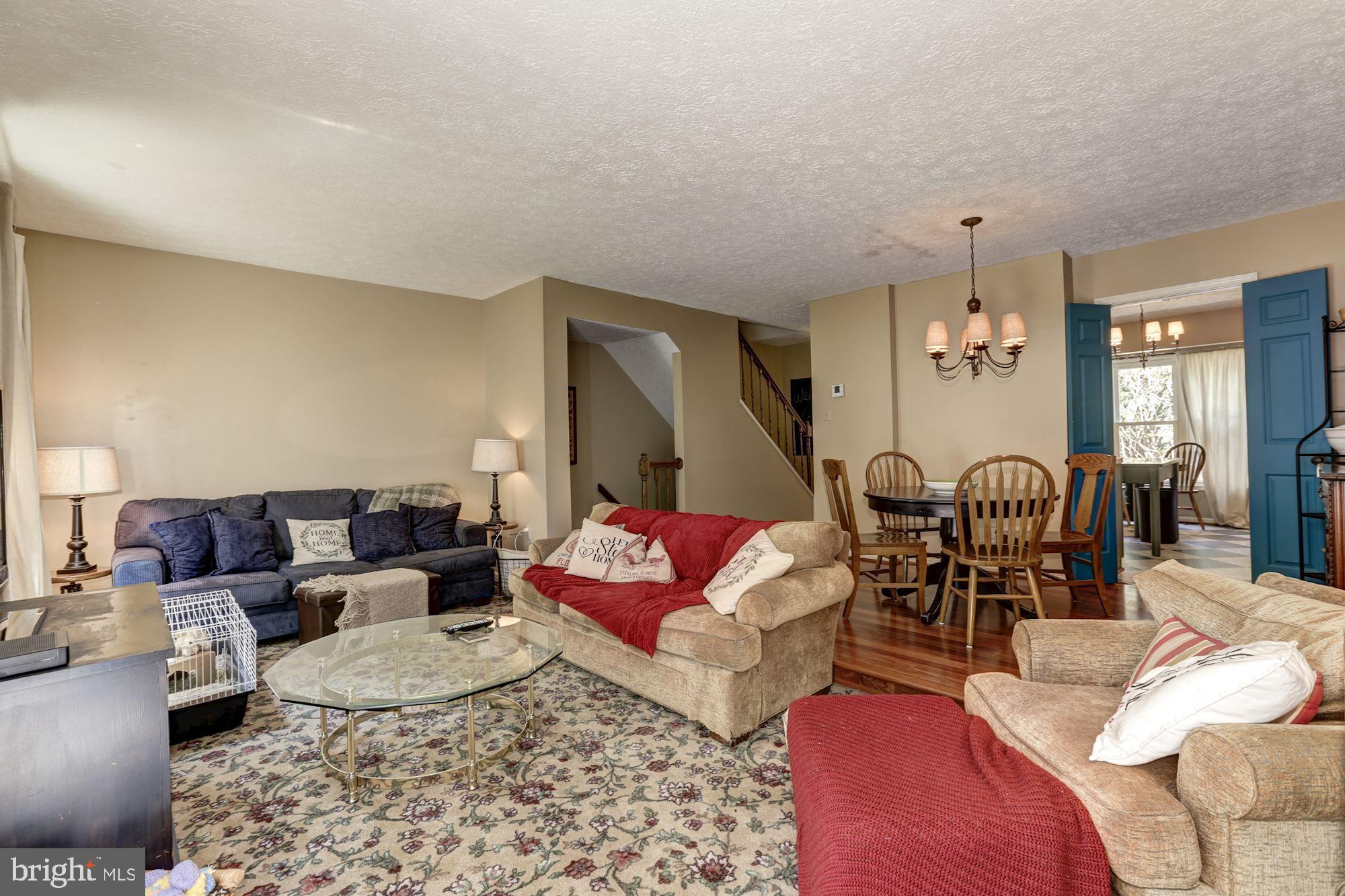 7365 Stream Way Springfield, VA 22152 - Photo 7 of 42 Gallery Image 7