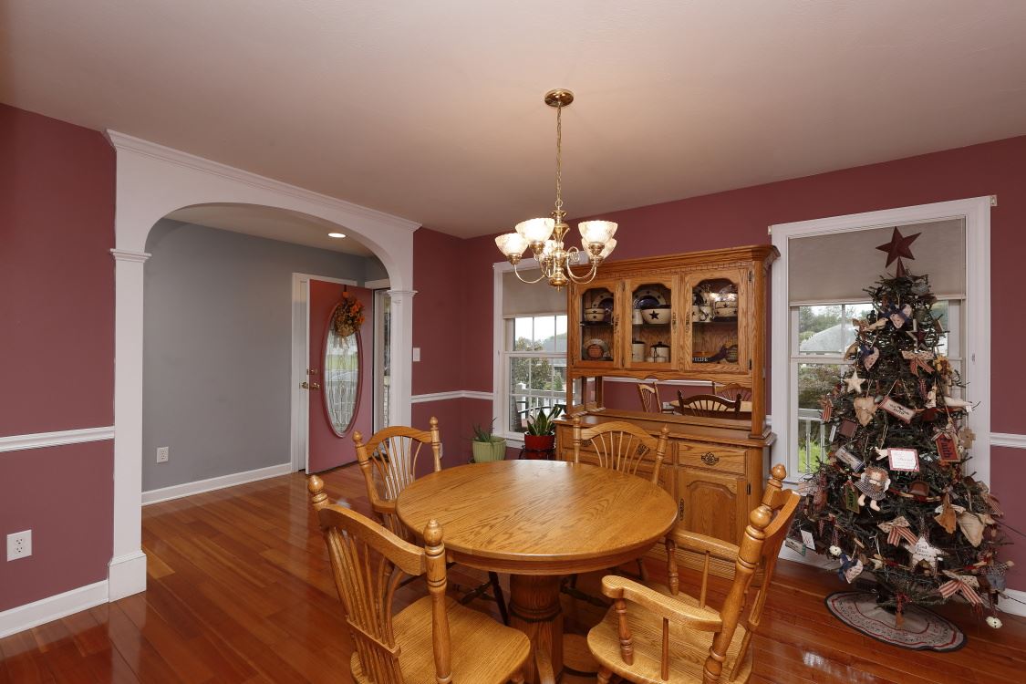 118 Gloucester Road Stuarts Draft, VA 24477 - Photo 7 of 46 Gallery Image 7