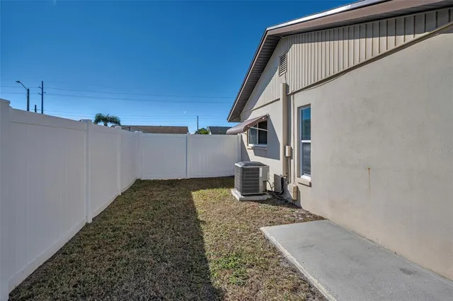 $385,000 | 2017 Santiago Way South, Clearwater, FL 33763