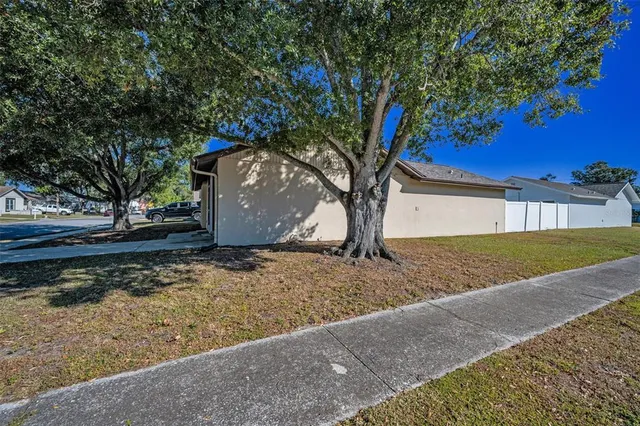 $385,000 | 2017 Santiago Way South, Clearwater, FL 33763