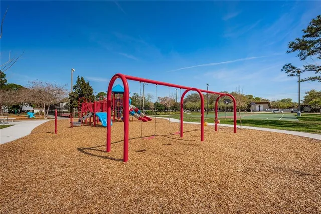 $385,000 | 2017 Santiago Way South, Clearwater, FL 33763