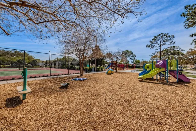 $385,000 | 2017 Santiago Way South, Clearwater, FL 33763