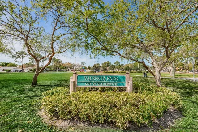 $385,000 | 2017 Santiago Way South, Clearwater, FL 33763