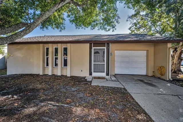 $385,000 | 2017 Santiago Way South, Clearwater, FL 33763