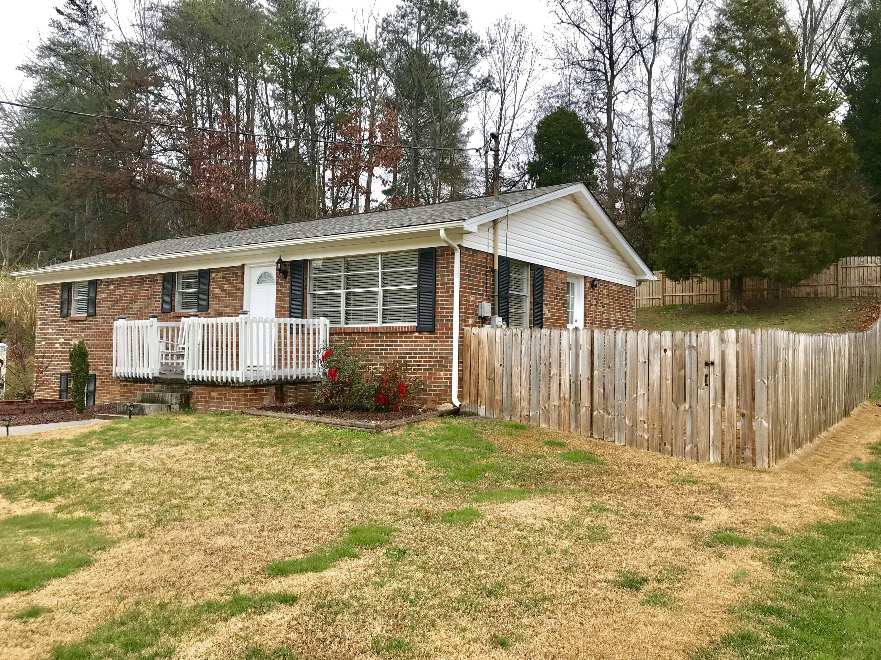 2881 Clear View Road Morristown, TN 37814 - Photo 3 of 38 Photo Dec 17, 2 42 47 PM