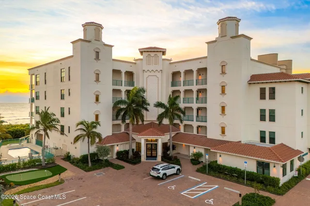 $1,450,000 | 1795 North Hwy A1A, Unit 402, Indialantic, FL 32903