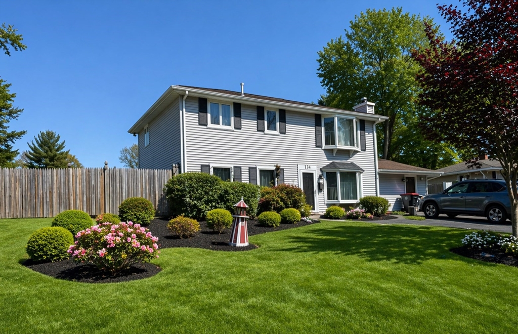 139 Keswick Road Brockton, MA 02302 - Photo 2 of 3